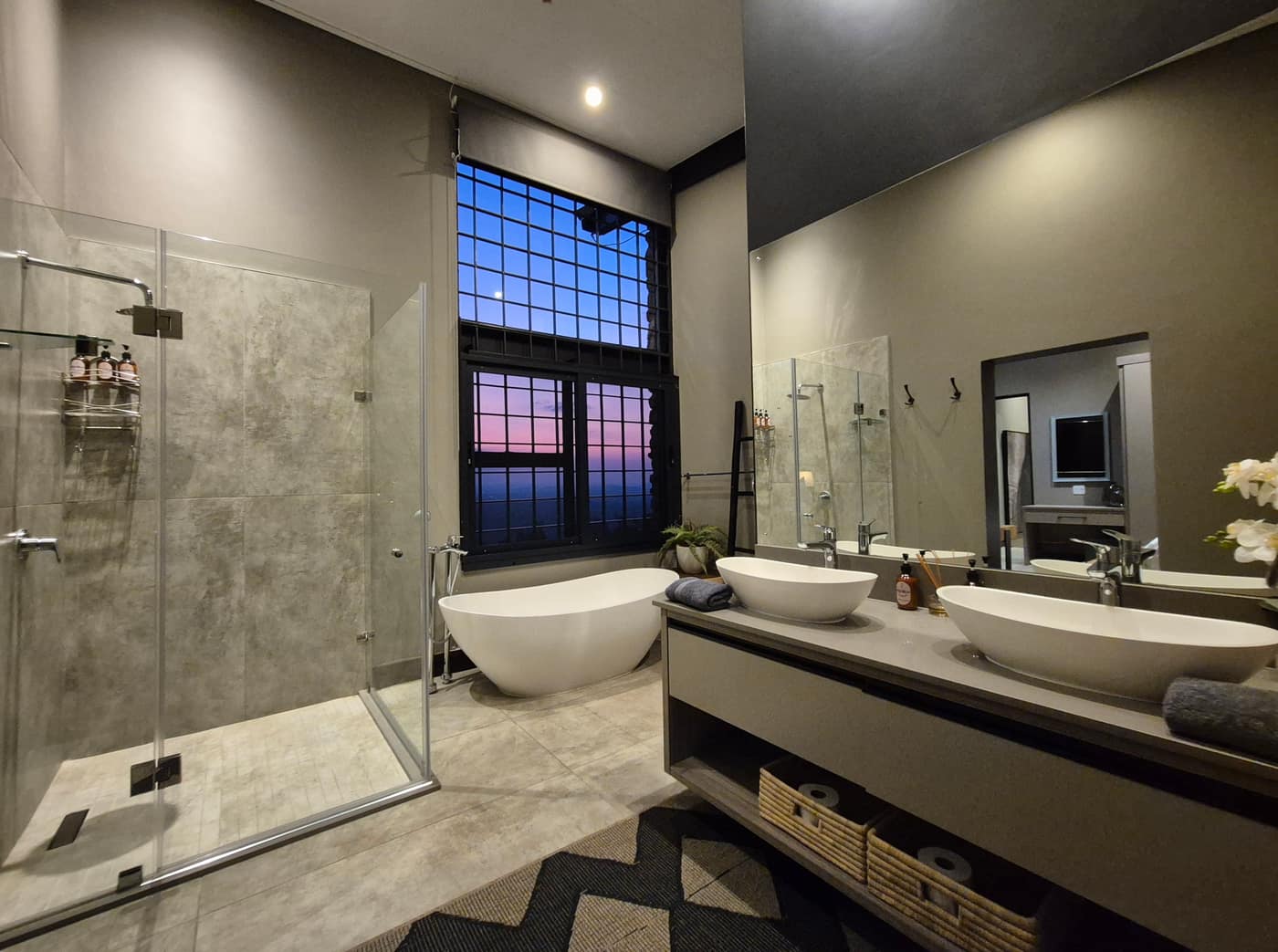 Baobab House Room 1 - evening ambiance